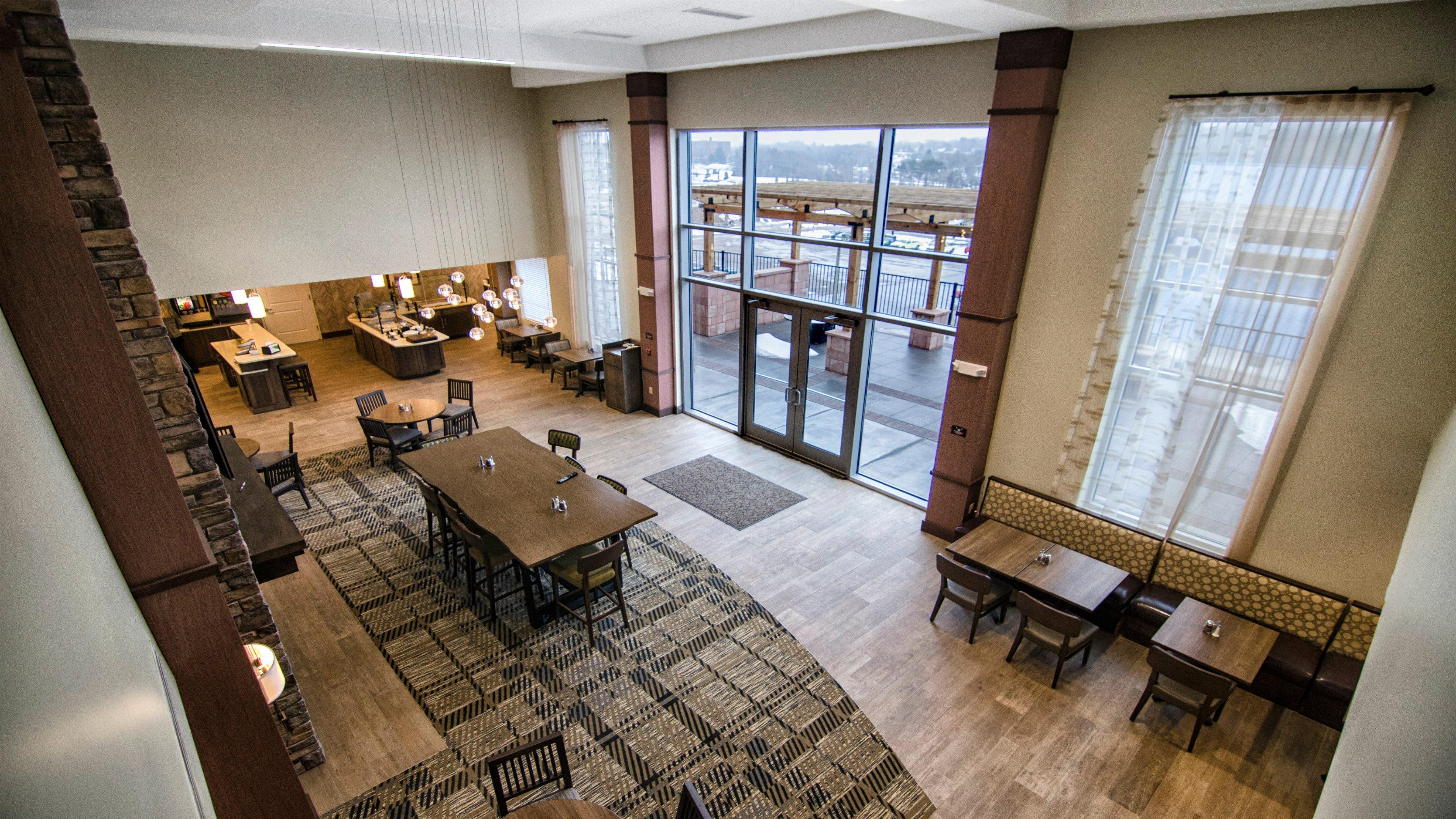 Staybridge Suites Marquette By Ihg Dış mekan fotoğraf