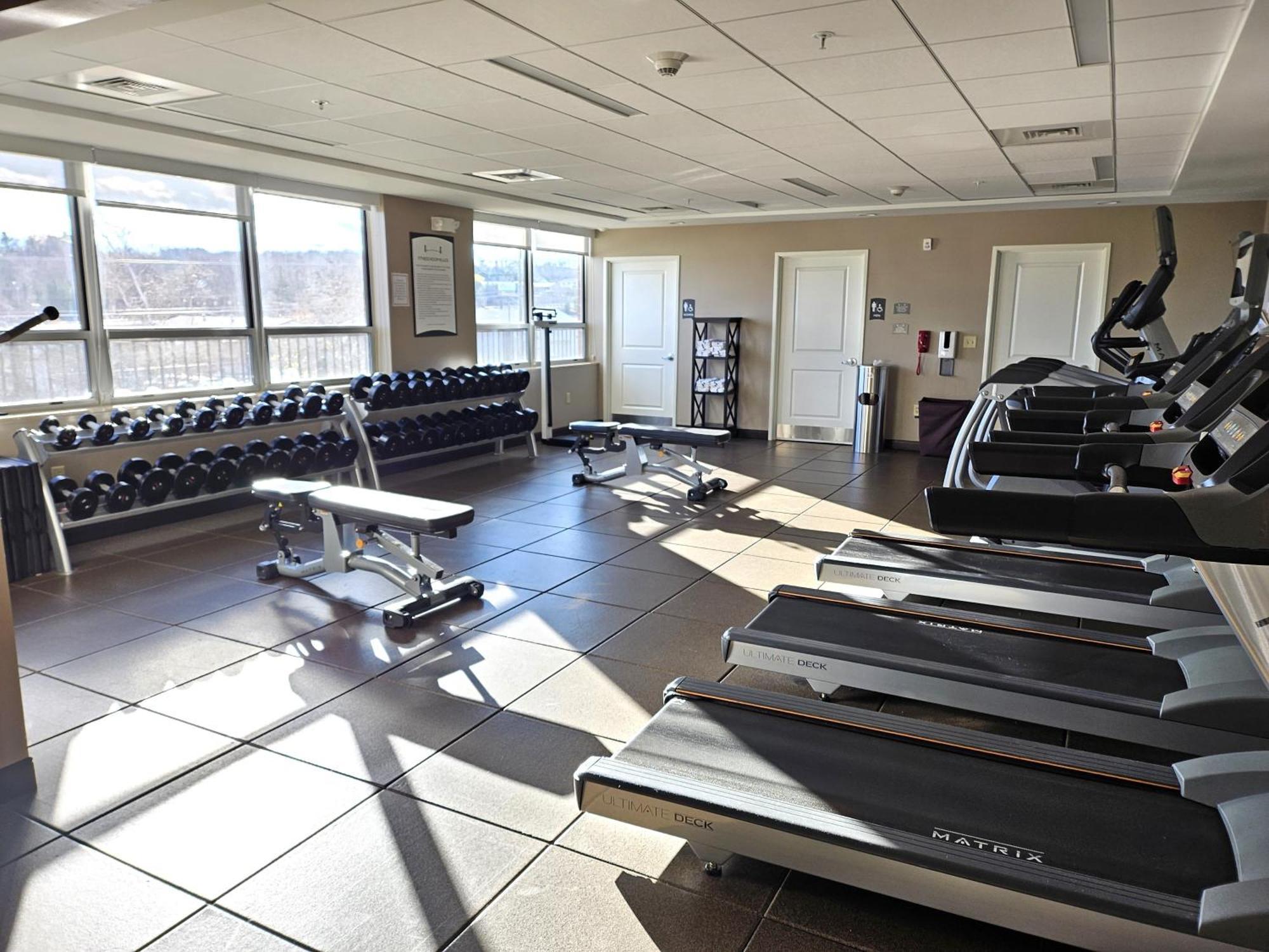 Staybridge Suites Marquette By Ihg Dış mekan fotoğraf
