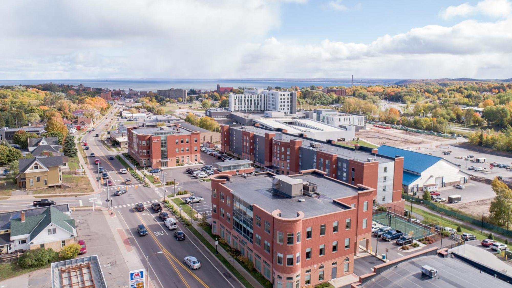 Staybridge Suites Marquette By Ihg Dış mekan fotoğraf